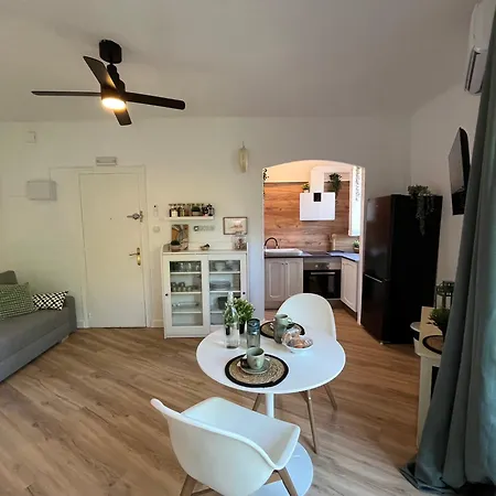 De La Madrona 1st Floor Easy Street Parking Апартаменты Таррагона